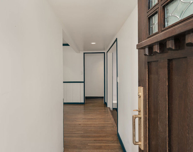 22417 Dolorosa Street - Photo Thumbnail 3