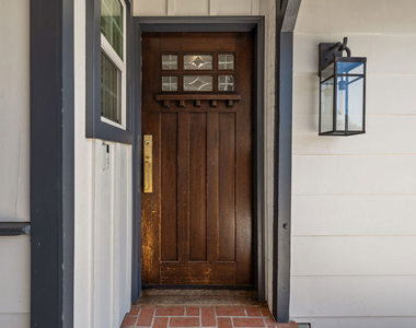 22417 Dolorosa Street - Photo Thumbnail 2