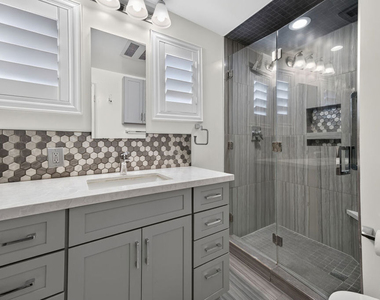 1301 N Flores Street - Photo Thumbnail 24