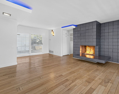 1301 N Flores Street - Photo Thumbnail 6