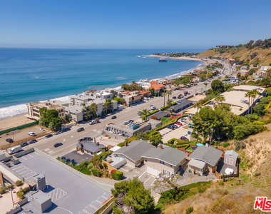 22605 Pacific Coast Highway - Photo Thumbnail 13