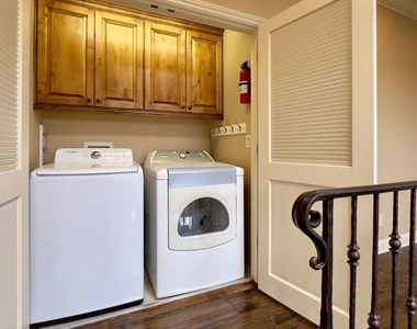 1011 Green Lane - Photo Thumbnail 30