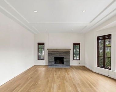 1018 S Stanley Avenue - Photo Thumbnail 3