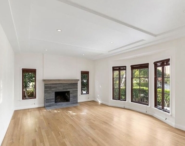 1018 S Stanley Avenue - Photo Thumbnail 2