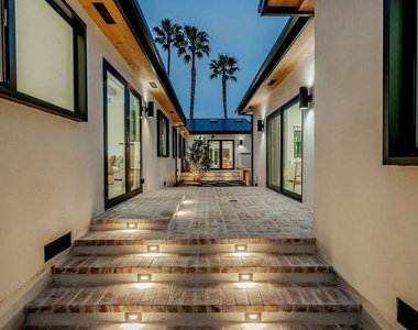 8417 Holy Cross Place - Photo Thumbnail 2