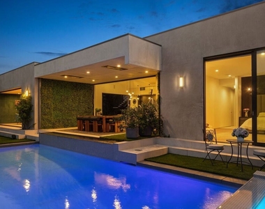 1368 Beckwith Avenue - Photo Thumbnail 2