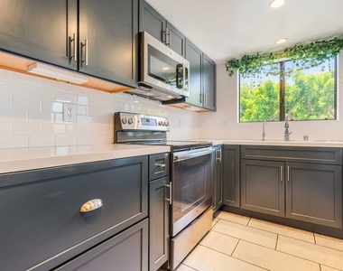 5000 S Centinela Avenue - Photo Thumbnail 8