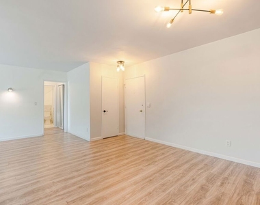 5000 S Centinela Avenue - Photo Thumbnail 3