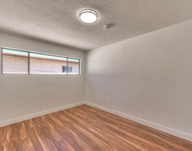 8468 Halldale Avenue - Photo Thumbnail 27