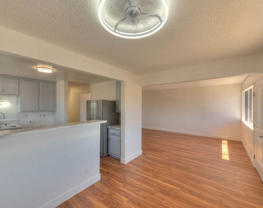 8468 Halldale Avenue - Photo Thumbnail 22