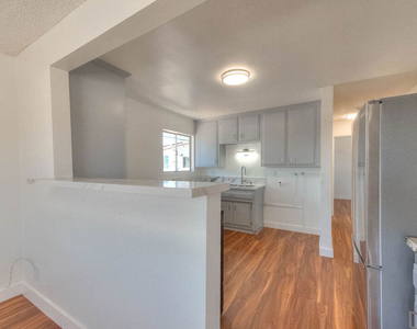 8468 Halldale Avenue - Photo Thumbnail 9