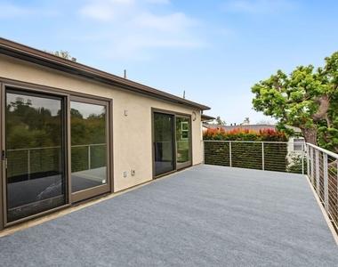 175 Barlock Avenue - Photo Thumbnail 43