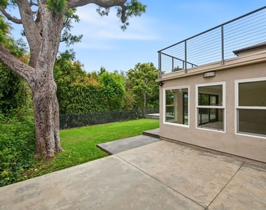 175 Barlock Avenue - Photo Thumbnail 45