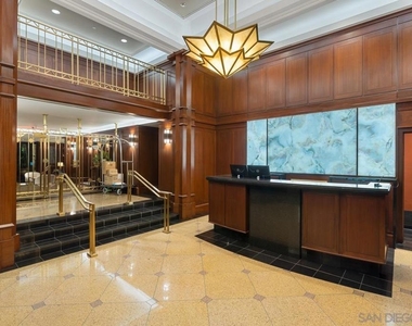 500 W Harbor Dr. - Photo Thumbnail 46