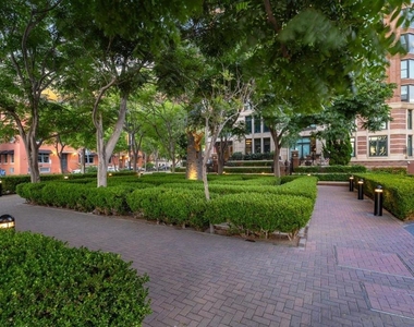 500 W Harbor Dr. - Photo Thumbnail 42