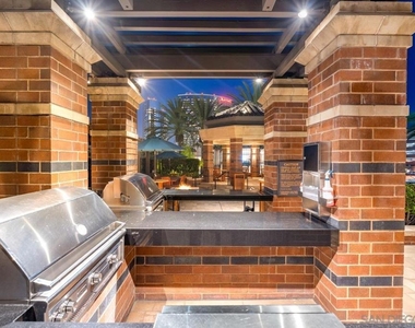 500 W Harbor Dr. - Photo Thumbnail 65