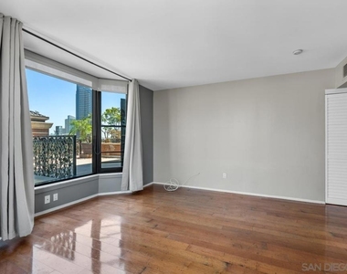 500 W Harbor Dr. - Photo Thumbnail 23