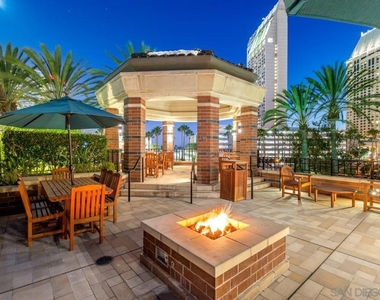 500 W Harbor Dr. - Photo Thumbnail 64