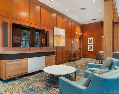 500 W Harbor Dr. - Photo Thumbnail 62