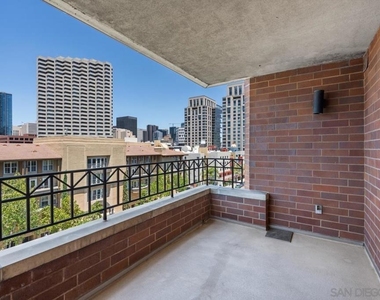 500 W Harbor Dr. - Photo Thumbnail 16