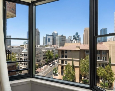 500 W Harbor Dr. - Photo Thumbnail 26