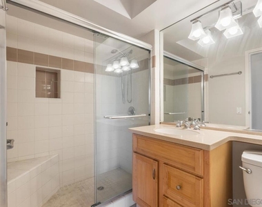 500 W Harbor Dr. - Photo Thumbnail 32