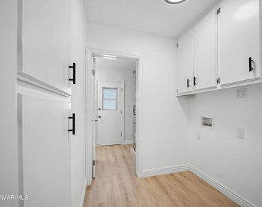 22777 Brenford Street - Photo Thumbnail 18