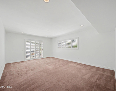 22777 Brenford Street - Photo Thumbnail 20