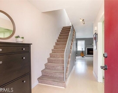 21040 Parthenia Street - Photo Thumbnail 1