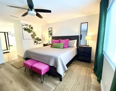 84146 Azzura Way - Photo Thumbnail 3