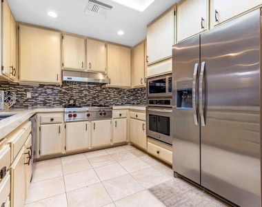 6 Colgate Drive - Photo Thumbnail 17