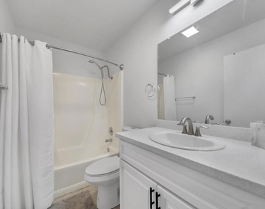 76567 New York Avenue - Photo Thumbnail 16