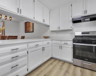 76567 New York Avenue - Photo Thumbnail 9