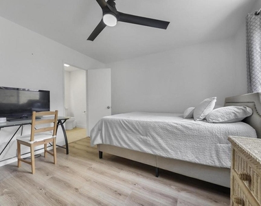76567 New York Avenue - Photo Thumbnail 13