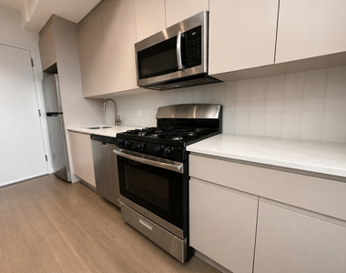 591 Bushwick Avenue - Photo Thumbnail 5