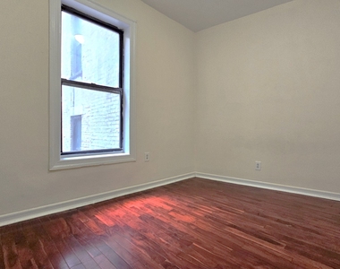 255 Fort Washington Avenue - Photo Thumbnail 7
