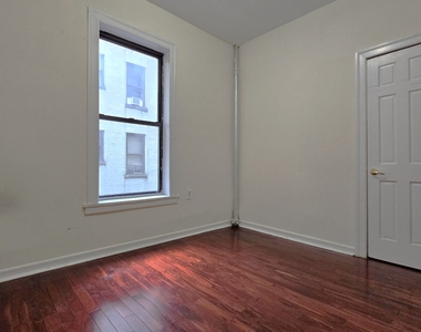 255 Fort Washington Avenue - Photo Thumbnail 6