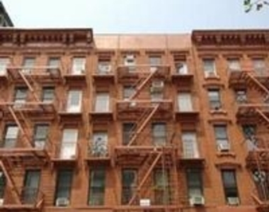 Avenue B - Photo Thumbnail 8
