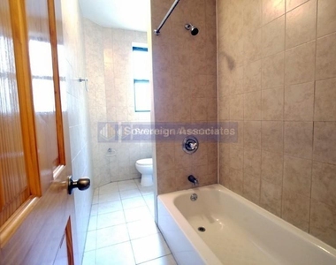 255 Fort Washington Avenue - Photo Thumbnail 7