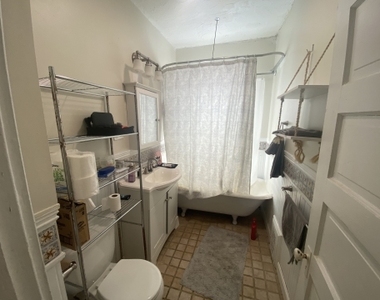 25 Rowell St - Photo Thumbnail 2