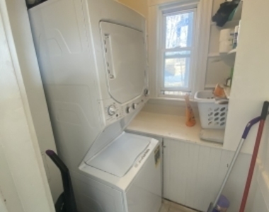 25 Rowell St - Photo Thumbnail 12