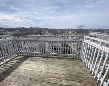 25 Rowell St - Photo Thumbnail 6