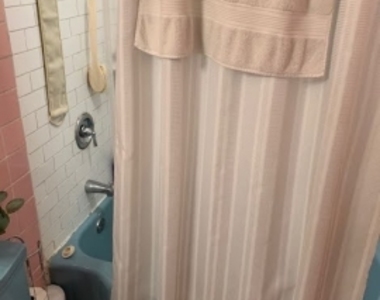 275 Aspinwall Ave - Photo Thumbnail 10