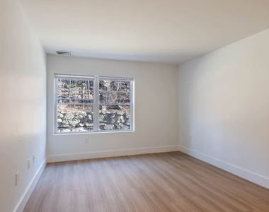 790 Willard Street - Photo Thumbnail 64