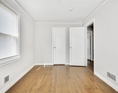 5 Hawthorne Lane - Photo Thumbnail 23