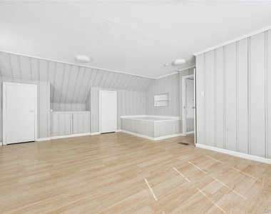 5 Hawthorne Lane - Photo Thumbnail 34