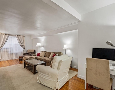 72-10 112th Street - Photo Thumbnail 4