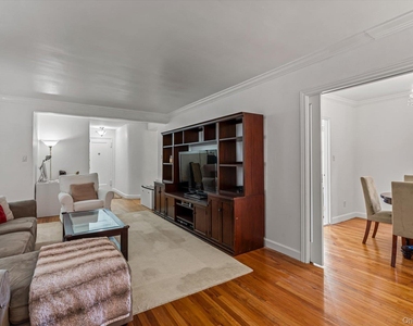 72-10 112th Street - Photo Thumbnail 8
