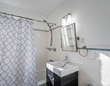 72-10 112th Street - Photo Thumbnail 18