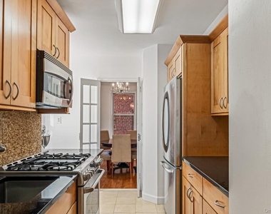 72-10 112th Street - Photo Thumbnail 16